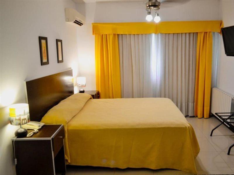 Pilar Apart Hotel Esterno foto